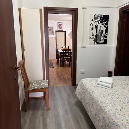 Semesterbostad Casa C&s *